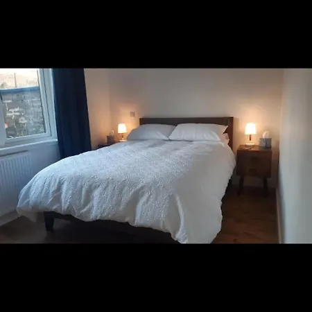 Tramore - Self Contained 1 Bedroom Unit - King Size Bed - Free Private Parking - 3 Miles From Fort William High Street Exterior photo